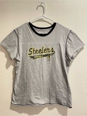 Junk Food Clothing Steelers Gray & Black Ringer Tee with Yellow Logo
